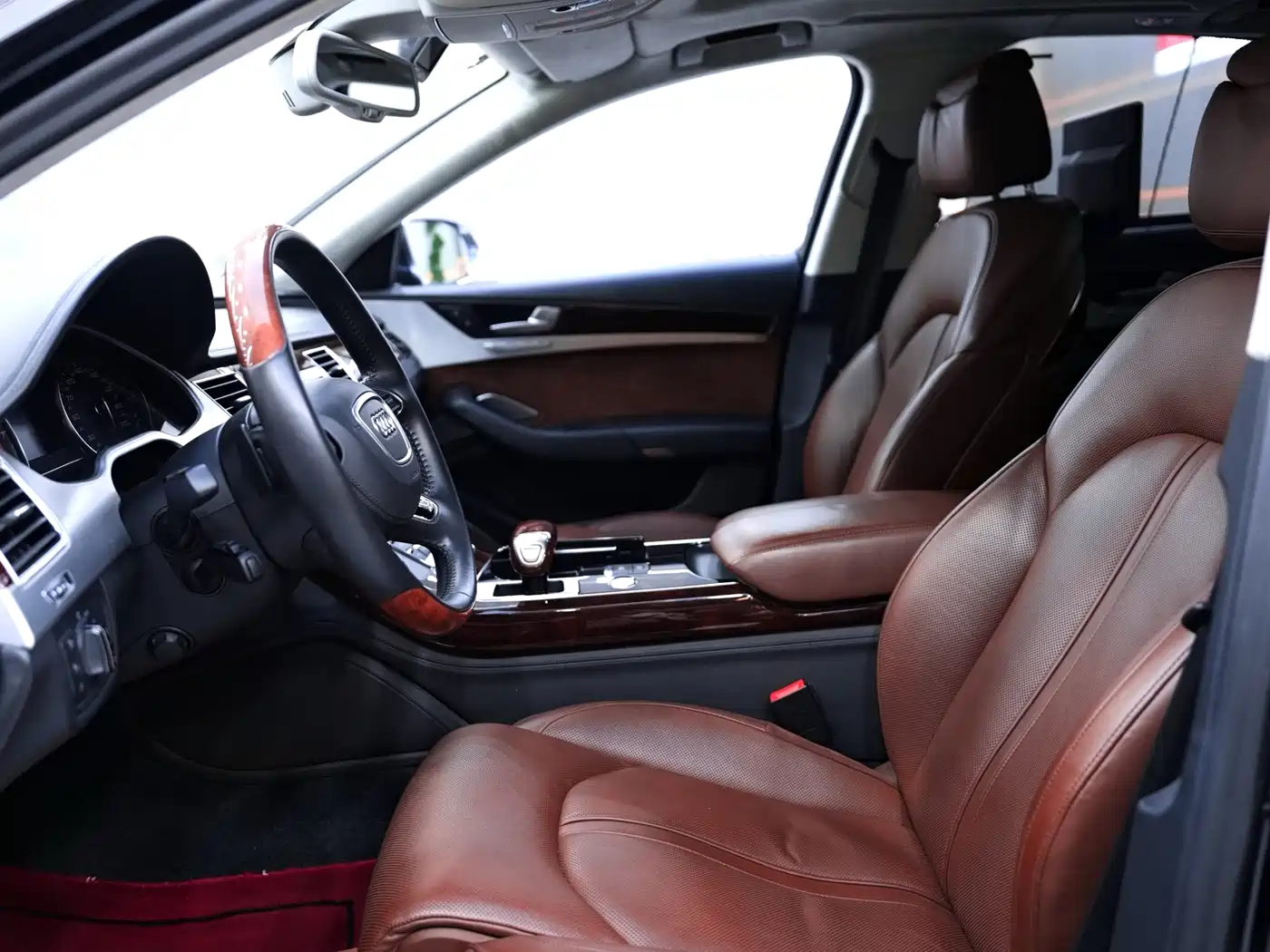 Audi A8 2013 A8L 6.3 FSI W12 quattro Flagship фото 10