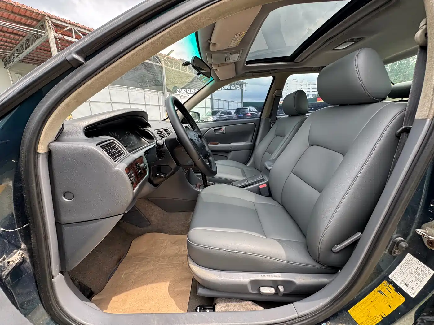 Toyota фото 9