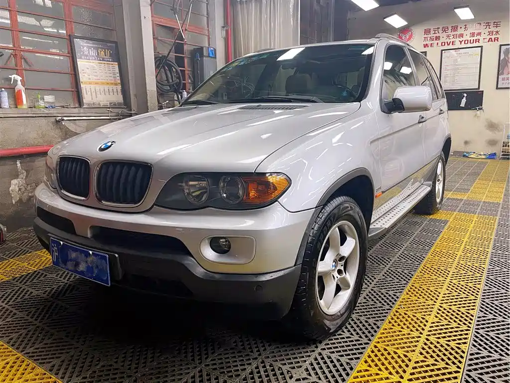 BMW X5 (Import) 2004