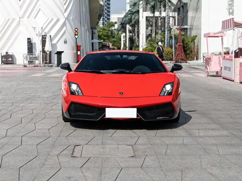 Lamborghini Gallardo 2012 LP 570-4 Super Trofeo Stradale фото 2