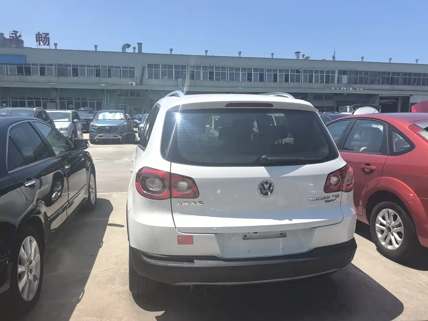 Volkswagen Tiguan 2010 1.8TSI Automatic 2WD Urban фото 16