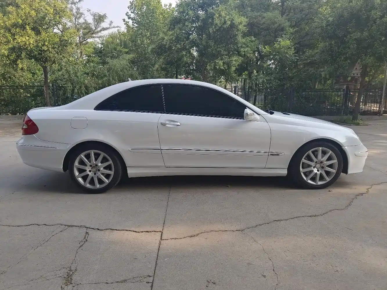 Mercedes-Benz CLK-Class 2006 CLK 280 Coupe фото 7