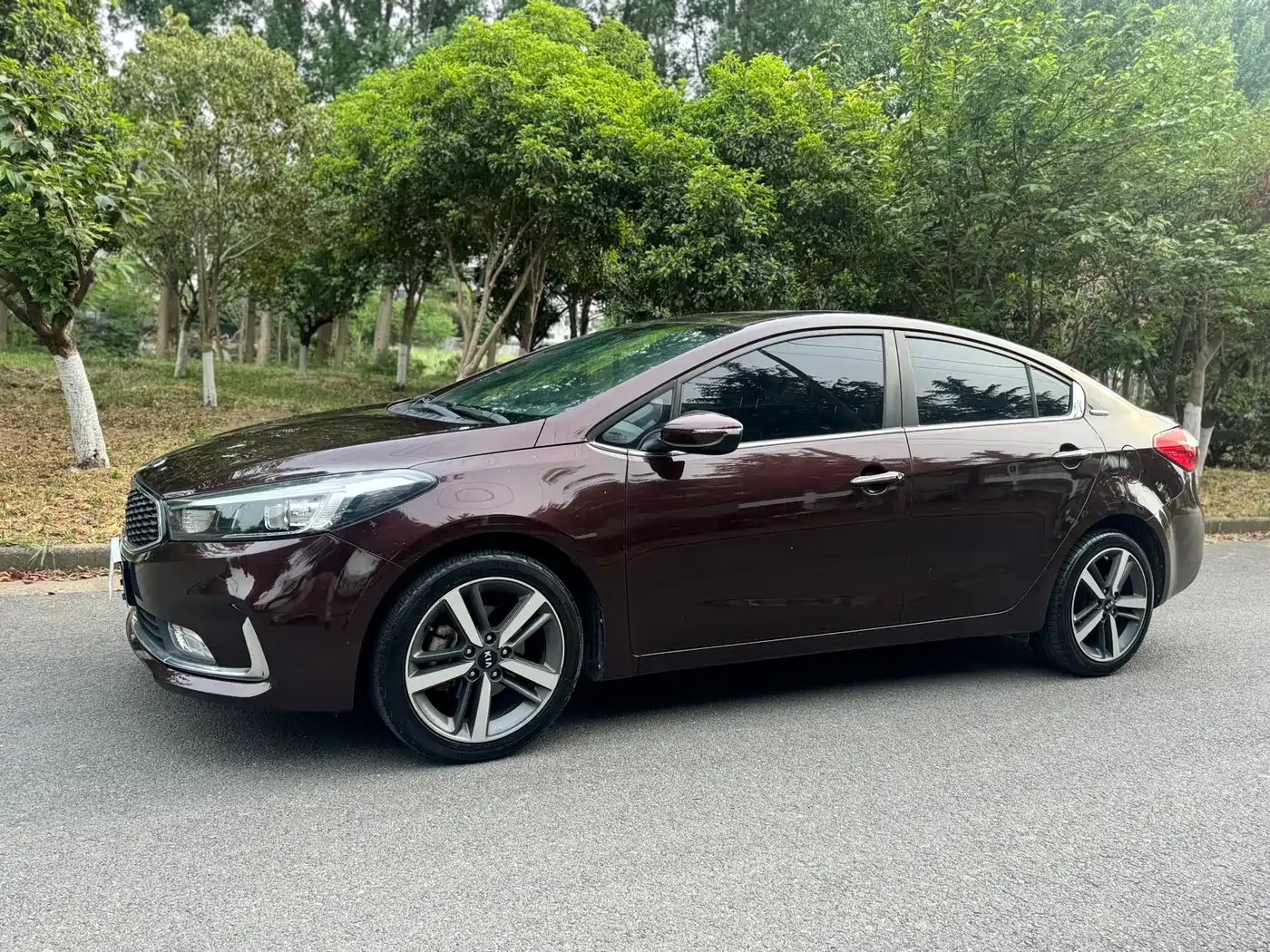 Kia K3 2017 1.6L Automatic 15th Anniversary Special GLS фото 2