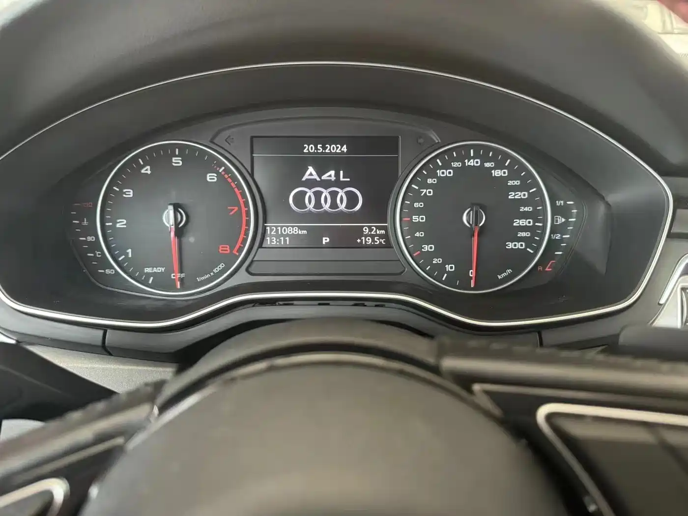 Audi A4L 2017 40 TFSI Progressive фото 9