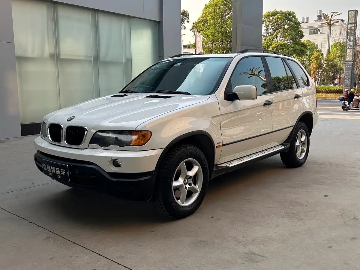 BMW X5 (Import) фото 3