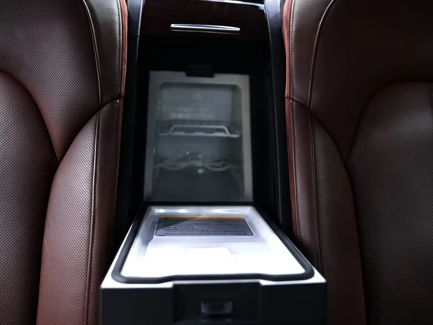 Audi A8 2013 A8L 6.3 FSI W12 quattro Flagship фото 21