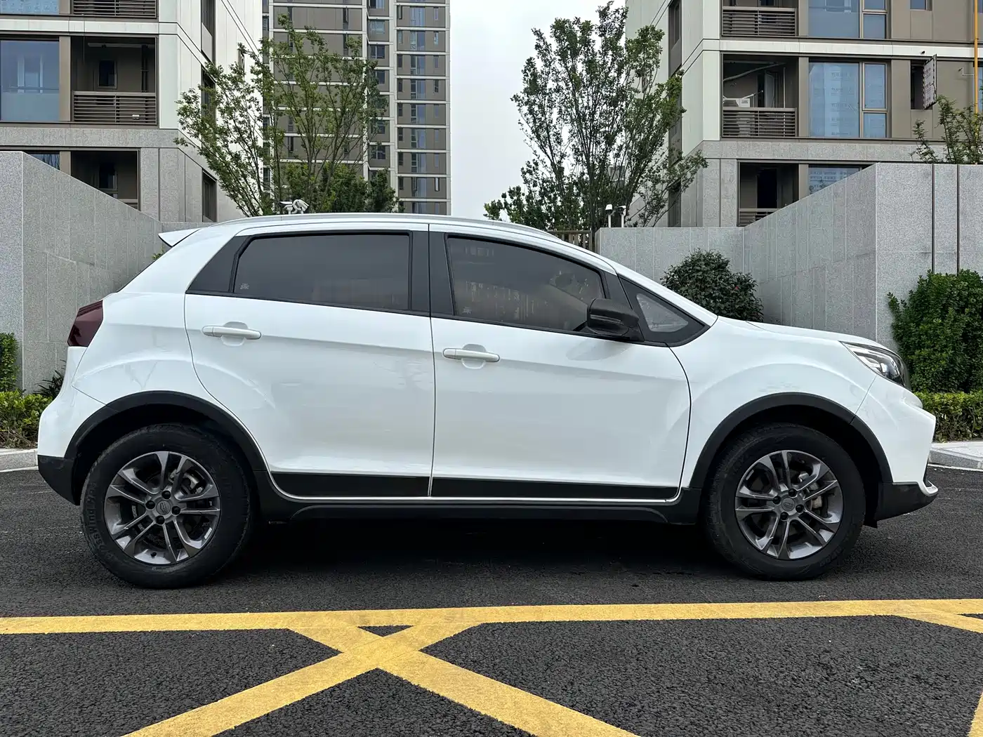 GEELY AUTOMOBILE VISION X3