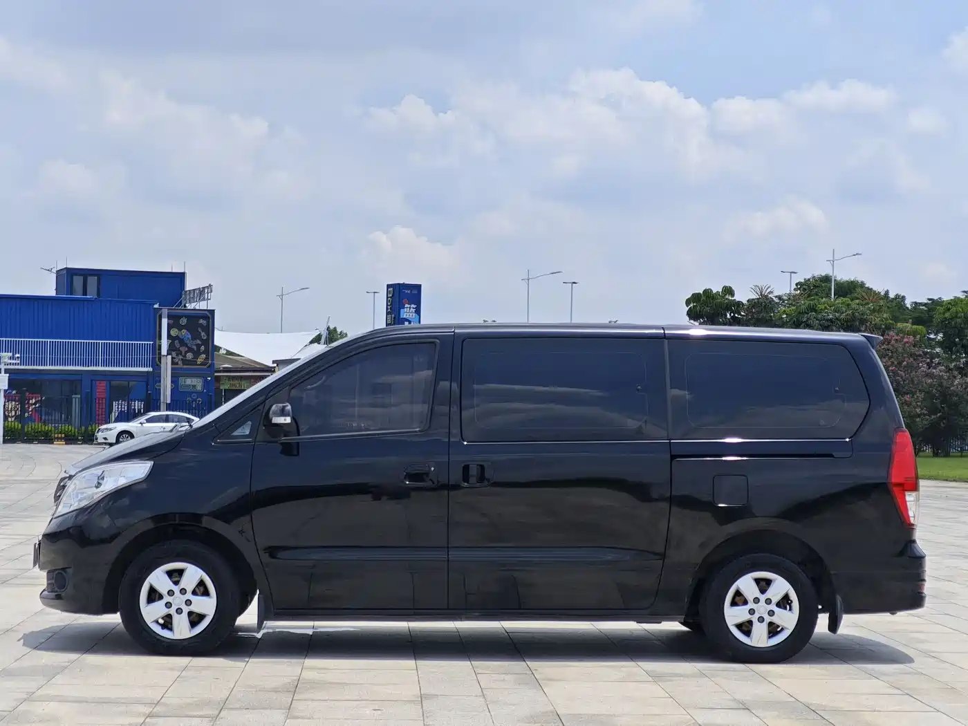 DONGFENG LINGZHI PLUS