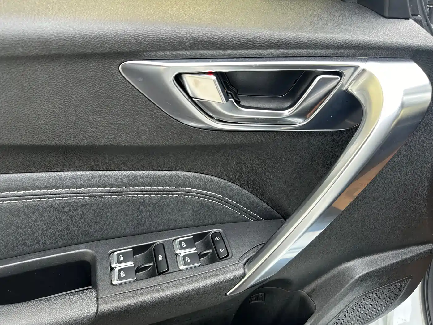 GEELY AUTOMOBILE VISION X3