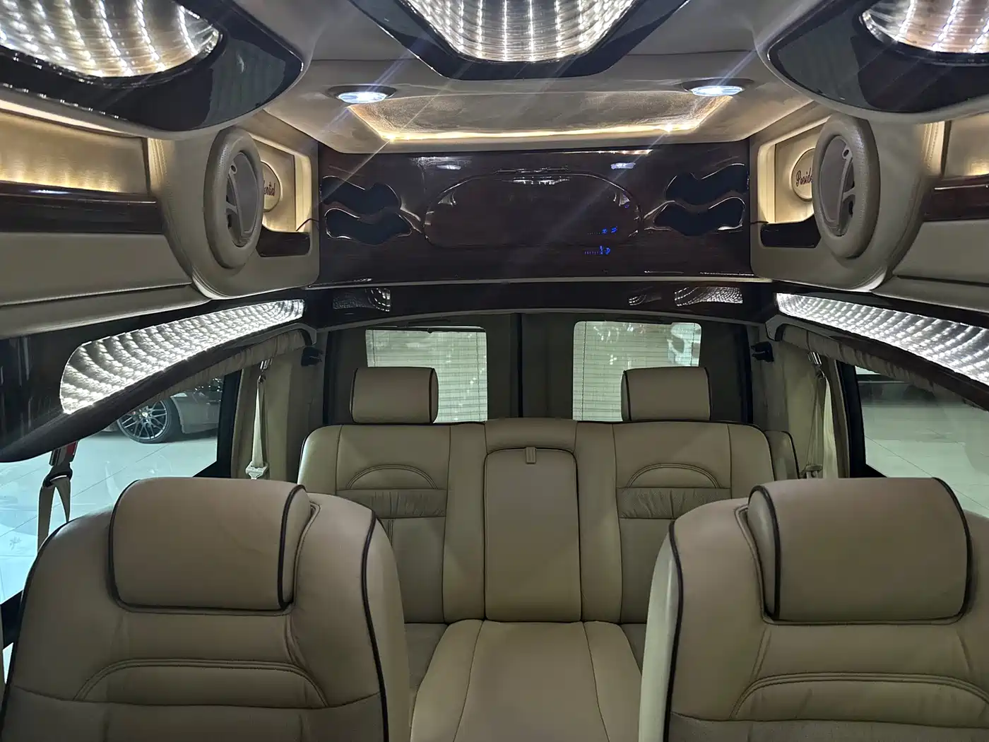 GMC Savana 2013 2013 5.3L Supreme Leader Edition