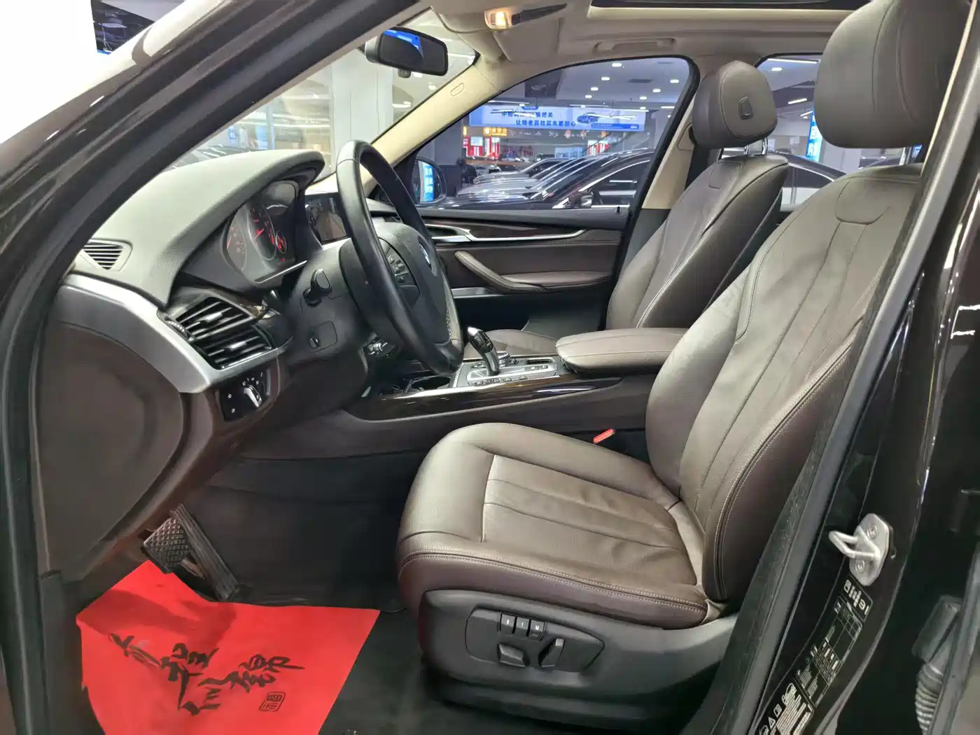 BMW X5 (Import) 2014 xDrive35i Leading фото 2