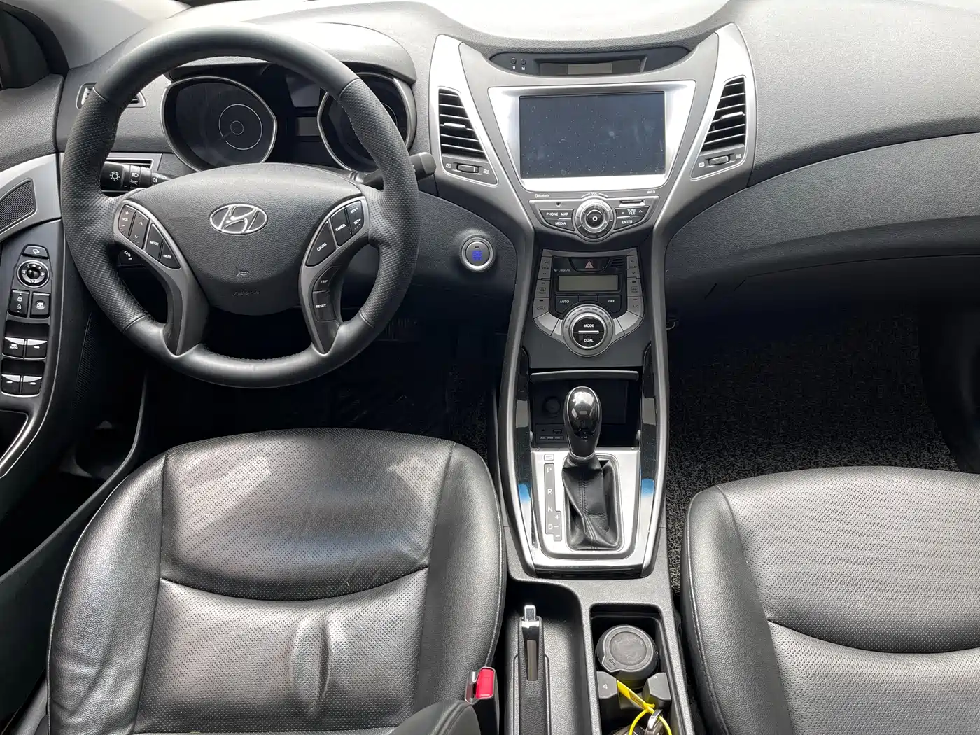 Hyundai Langdong 2015 1.6L Auto Exclusive фото 11