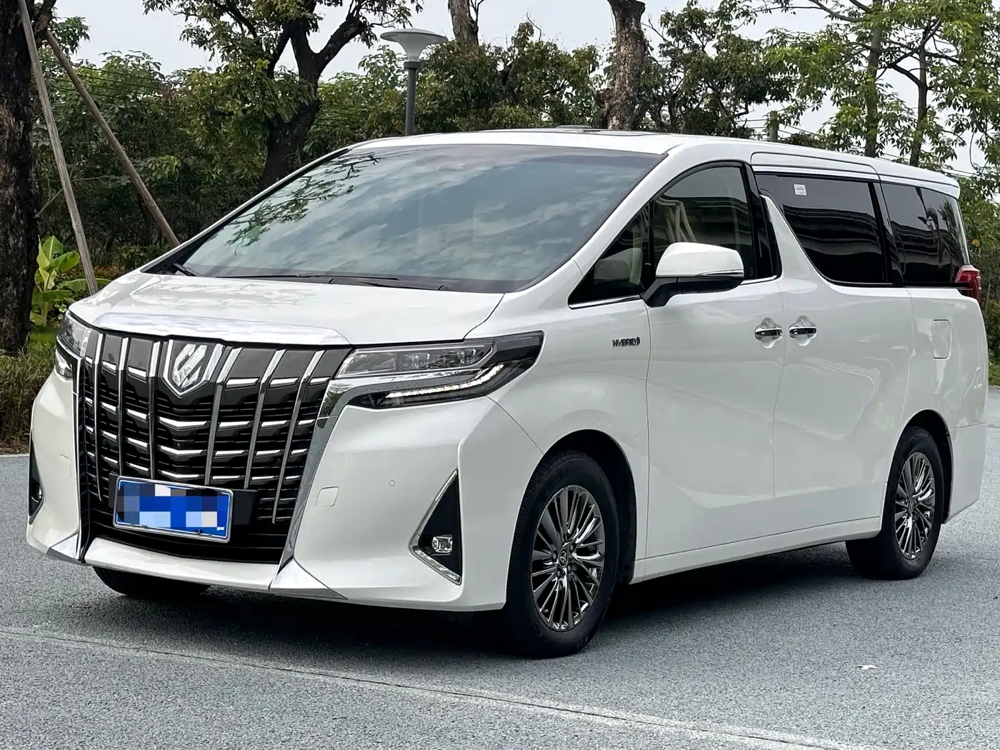 Toyota Alphard 2020 Hybrid 2.5L Premium Edition