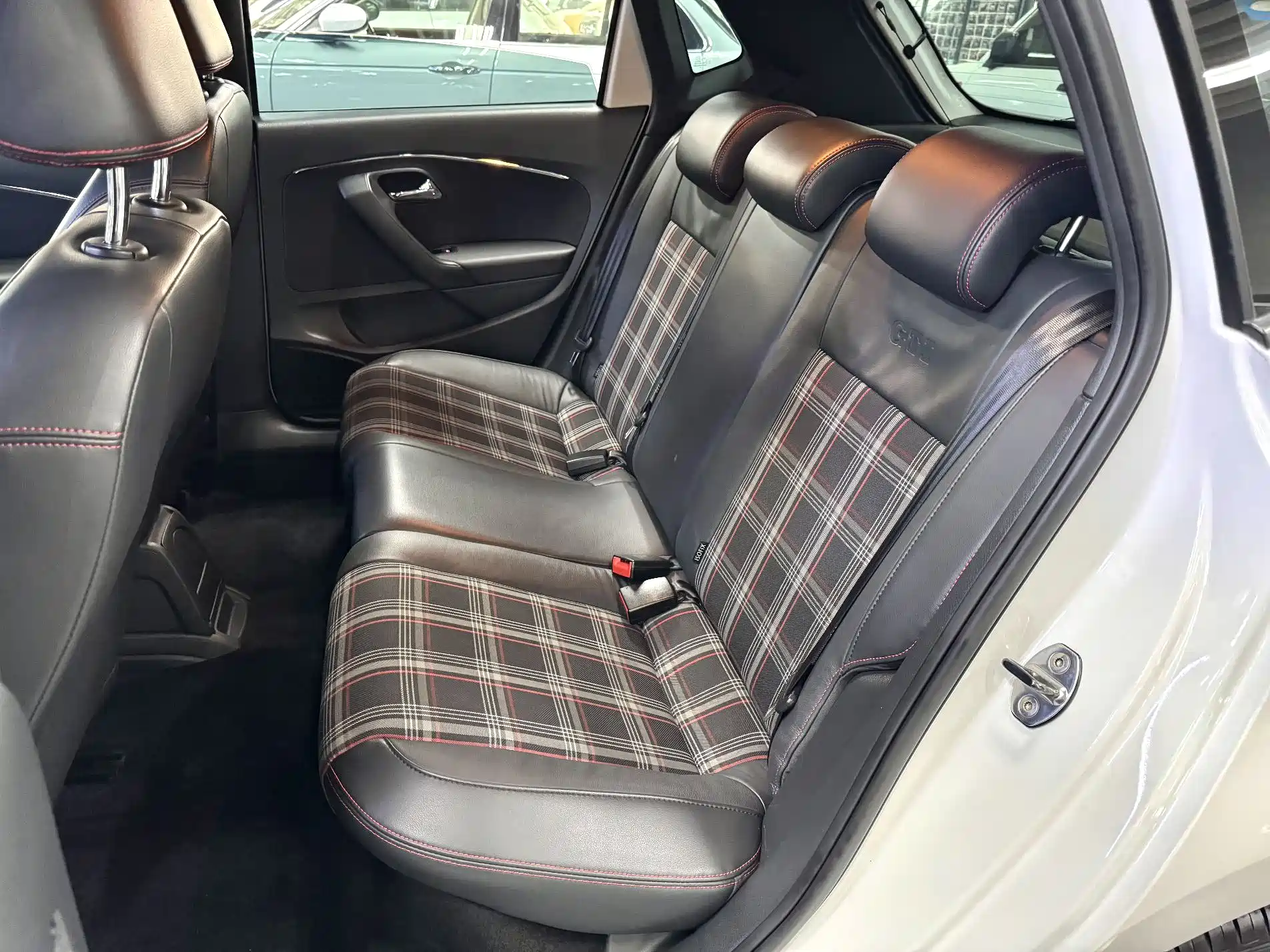 Photo 19 - Volkswagen Polo