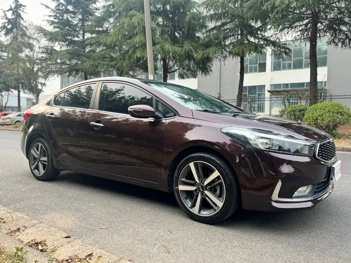 Kia K3 2017 1.6L Automatic 15th Anniversary Special GLS фото 3