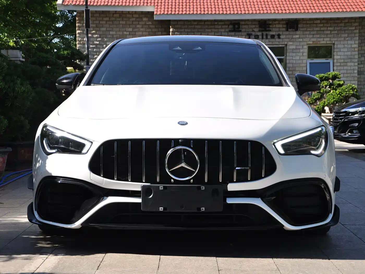 MERCEDES-BENZ CLA AMG
