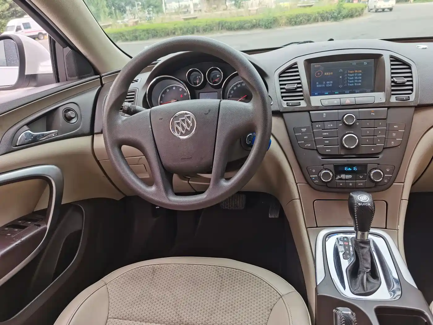 Buick Regal 2012 Model 2.0L Comfort фото 7