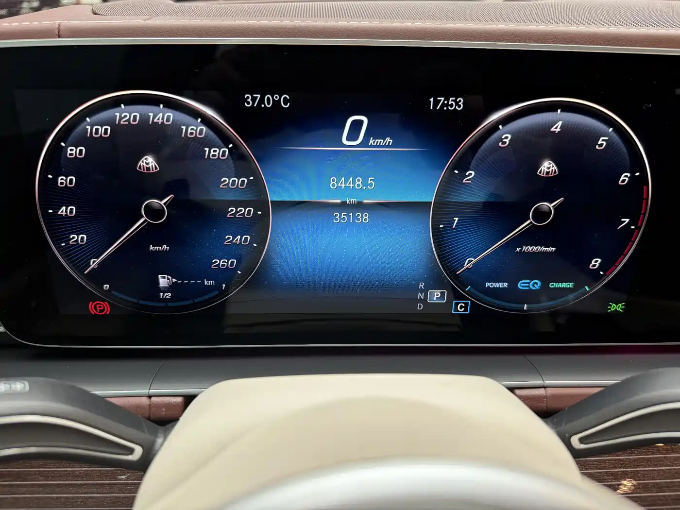 Mercedes-Benz Maybach GLS 2022 GLS 600 4MATIC Ceremony Edition фото 7