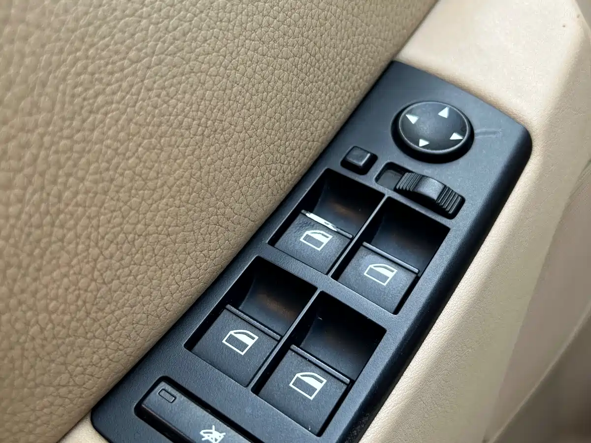 BMW X5 (Import) фото 8