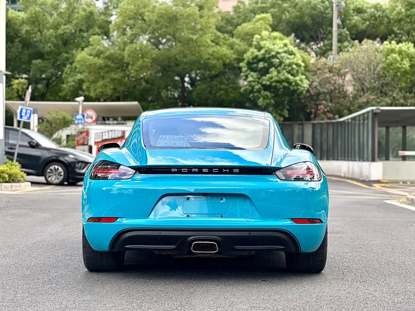 PORSCHE 718