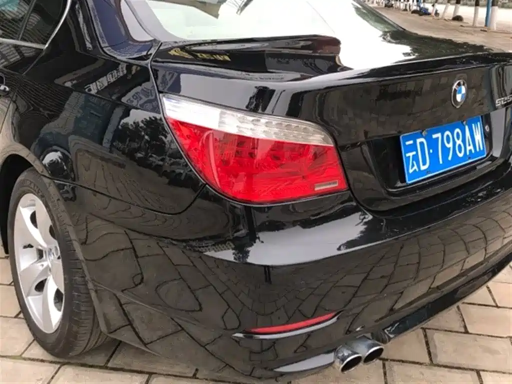Photo 6 - BMW 5 Series