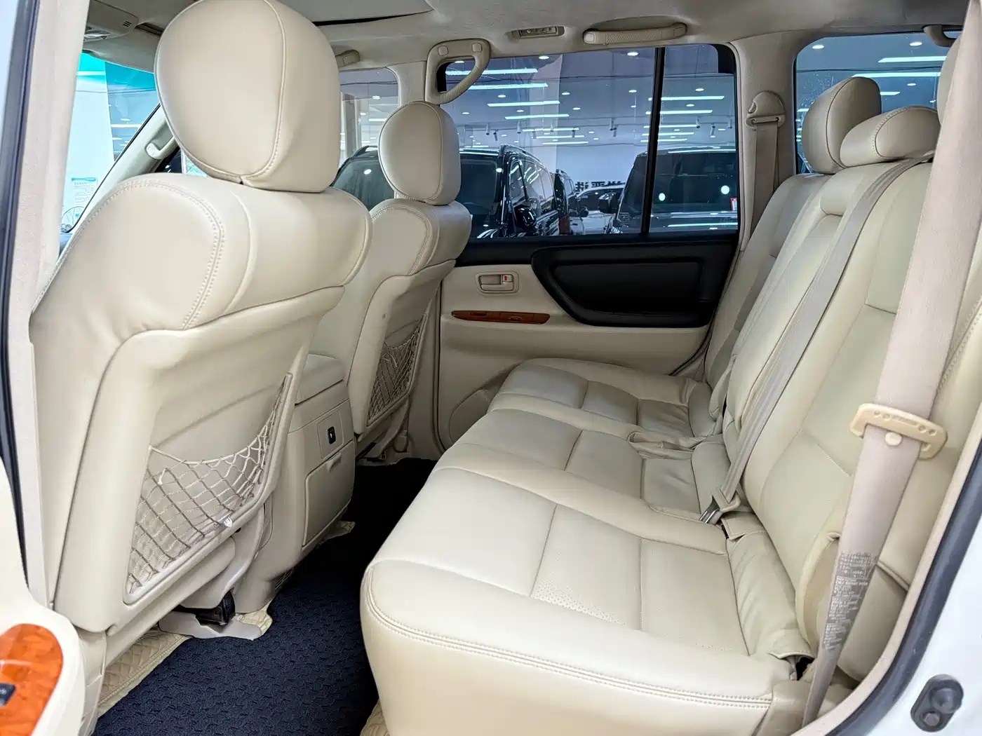 Toyota Land Cruiser 2005 4.7L Automatic VX-R фото 14