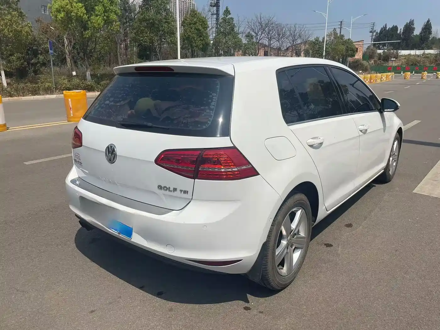 Volkswagen Golf 2016 230TSI Automatic Comfort фото 8