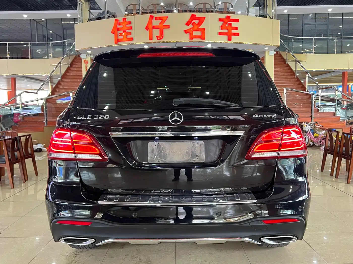 Mercedes-Benz GLE 2016 GLE 320 4MATIC Luxury фото 5