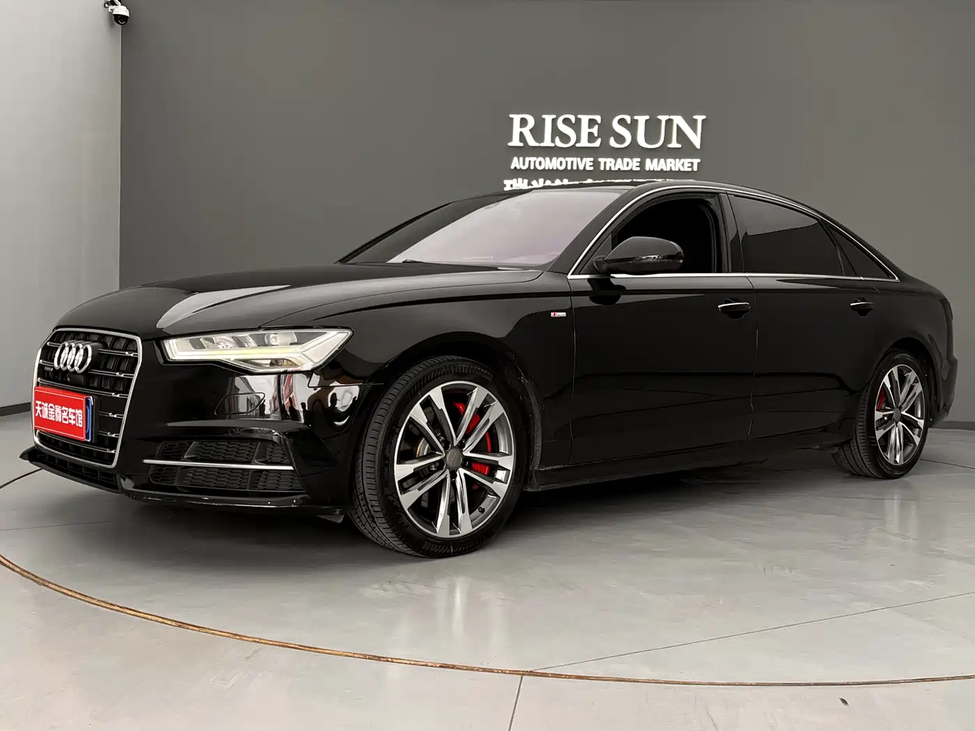 Audi A6L 2018 30th Anniversary 45 TFSI quattro Sport фото 6
