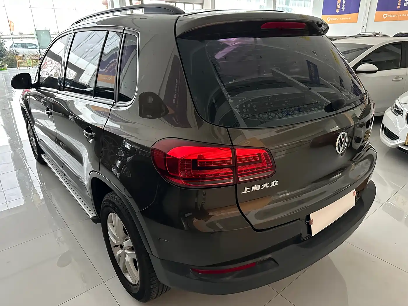 Volkswagen Tiguan 2015 1.8TSI Automatic 2WD Trendline фото 4