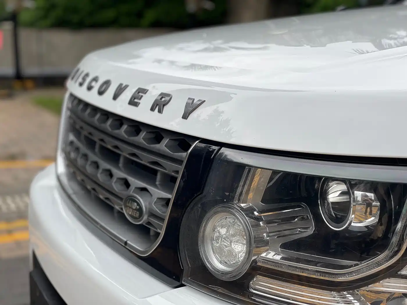 Land Rover Discovery 2014 3.0 SC V6 SE фото 19