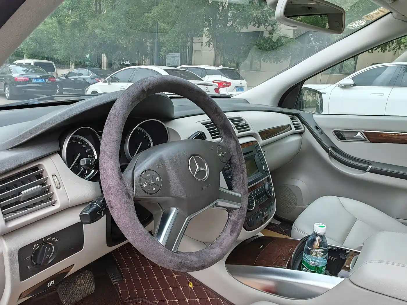 Mercedes-Benz R-Class 2011 R 300 L Luxury фото 13
