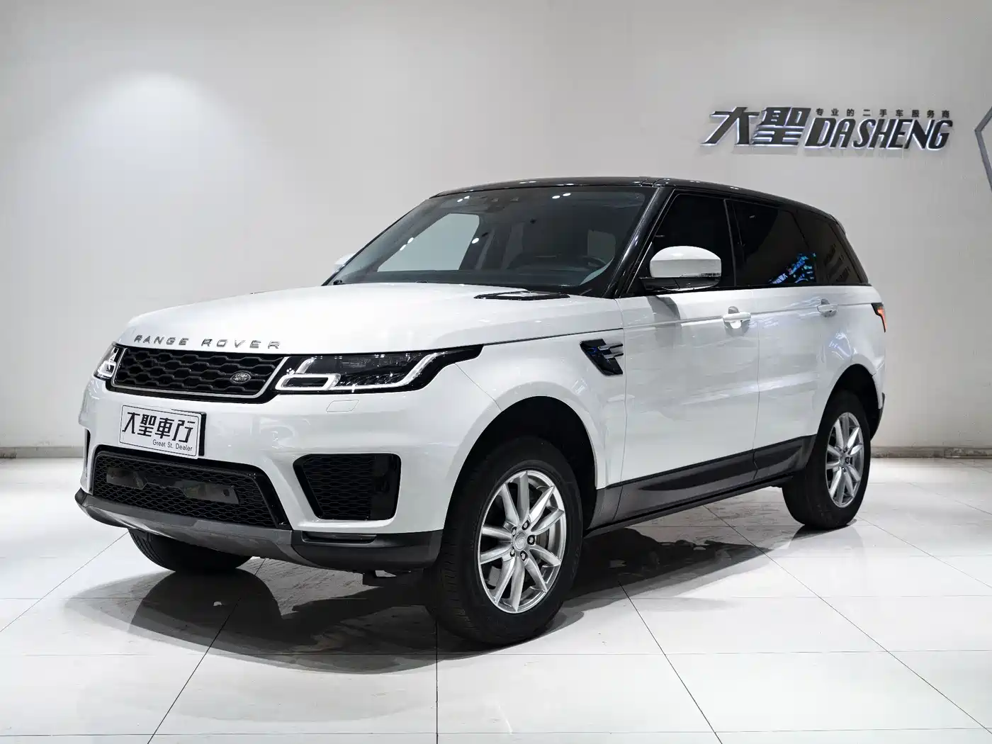 Land Rover Range Rover Sport 2020 3.0 L6 SE