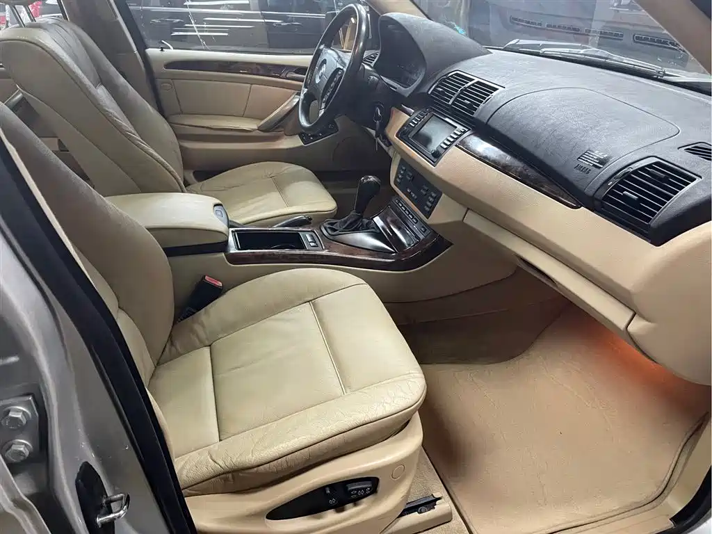 BMW X5 (Import) 2004
