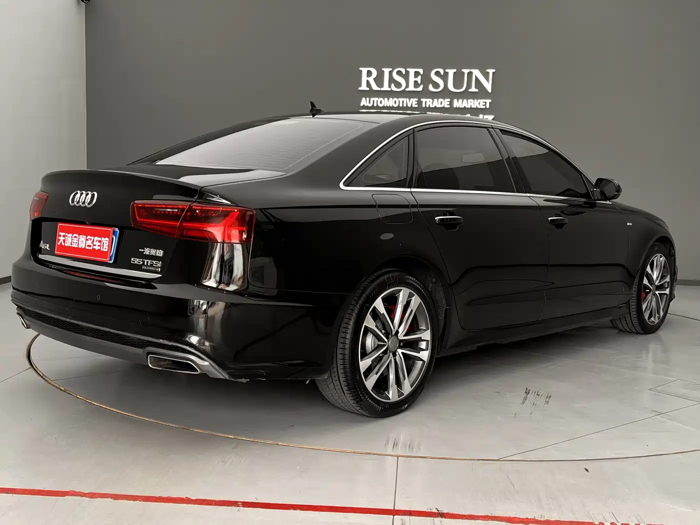 Audi A6L 2018 30th Anniversary 45 TFSI quattro Sport фото 27