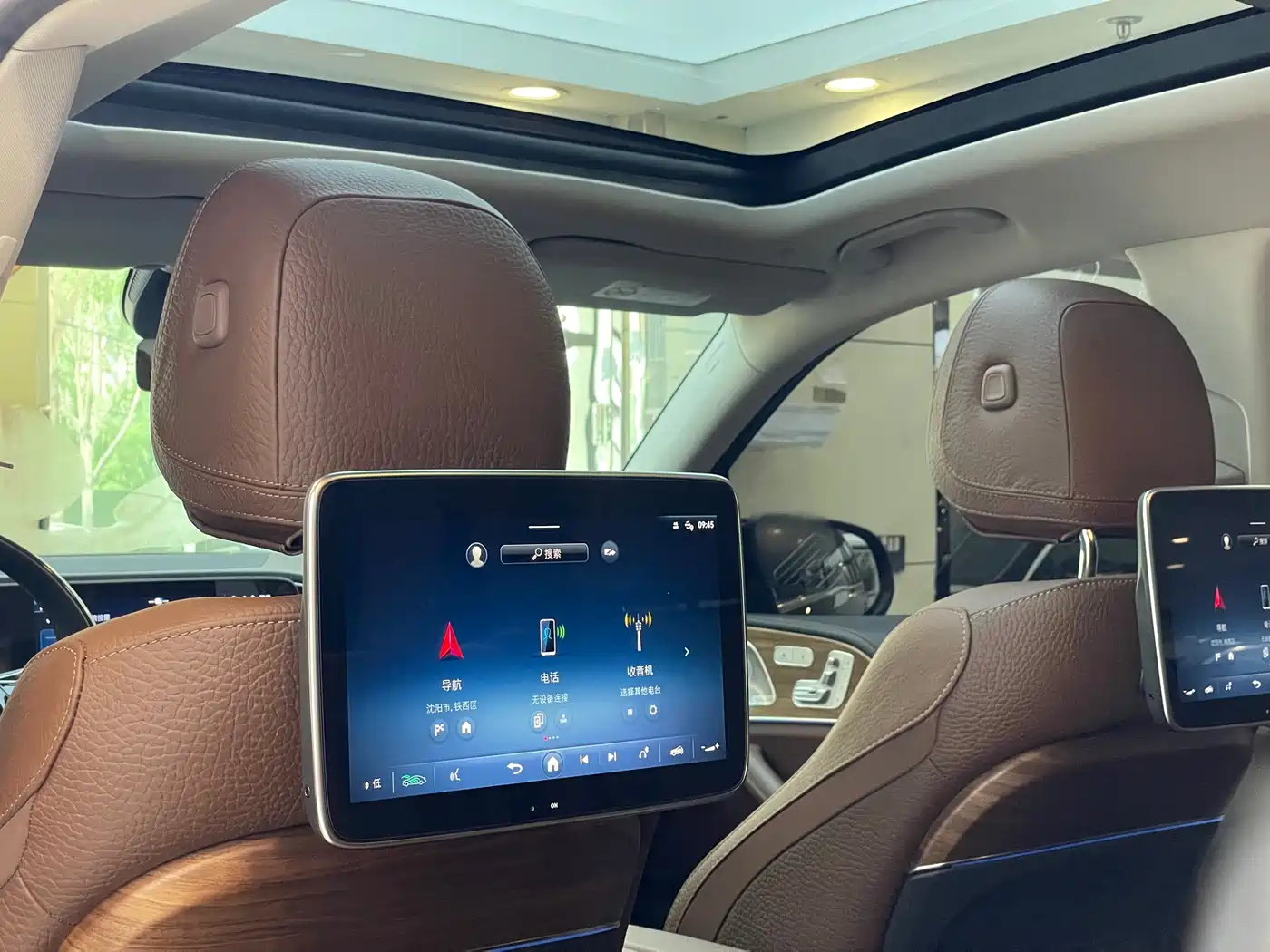 Mercedes-Benz GLS 2024 Model GLS 450 4MATIC Luxury фото 13