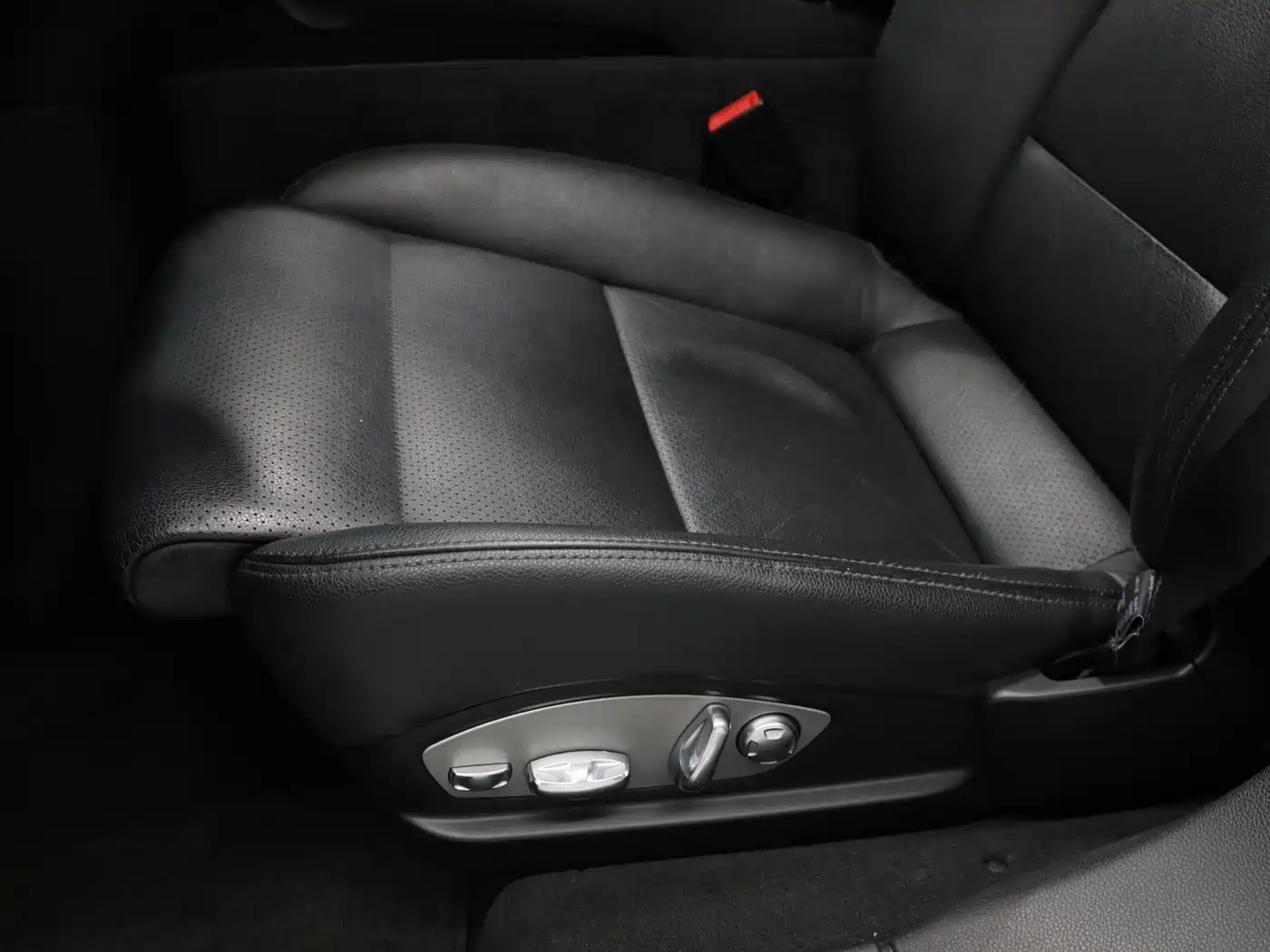 Porsche Panamera 2010 Panamera 4 3.6L фото 20