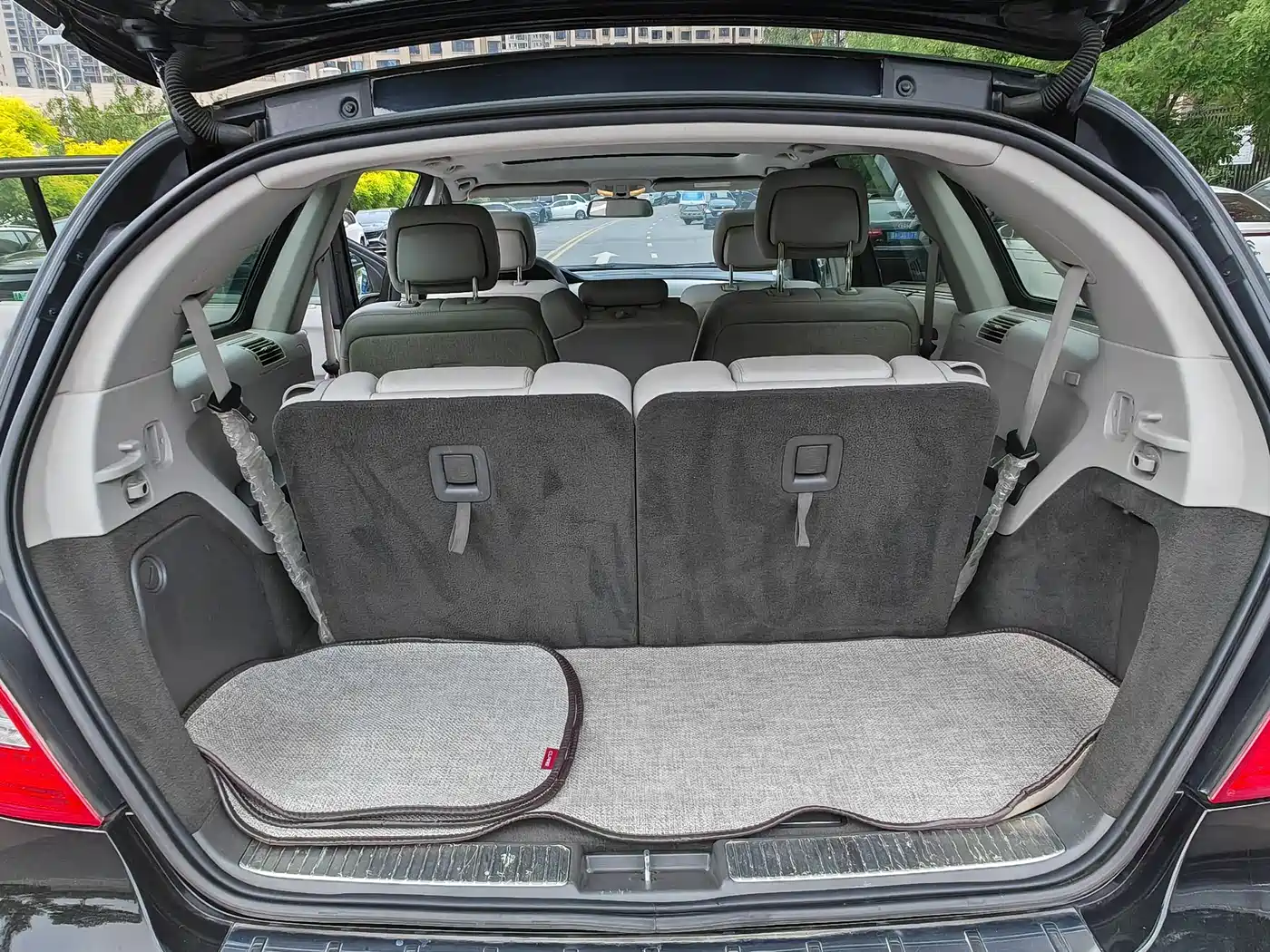 Mercedes-Benz R-Class 2011 R 300 L Luxury фото 21