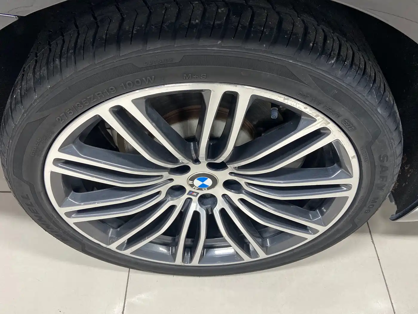 BMW 5 Series 2018 530Li Leading M Sport Package фото 24