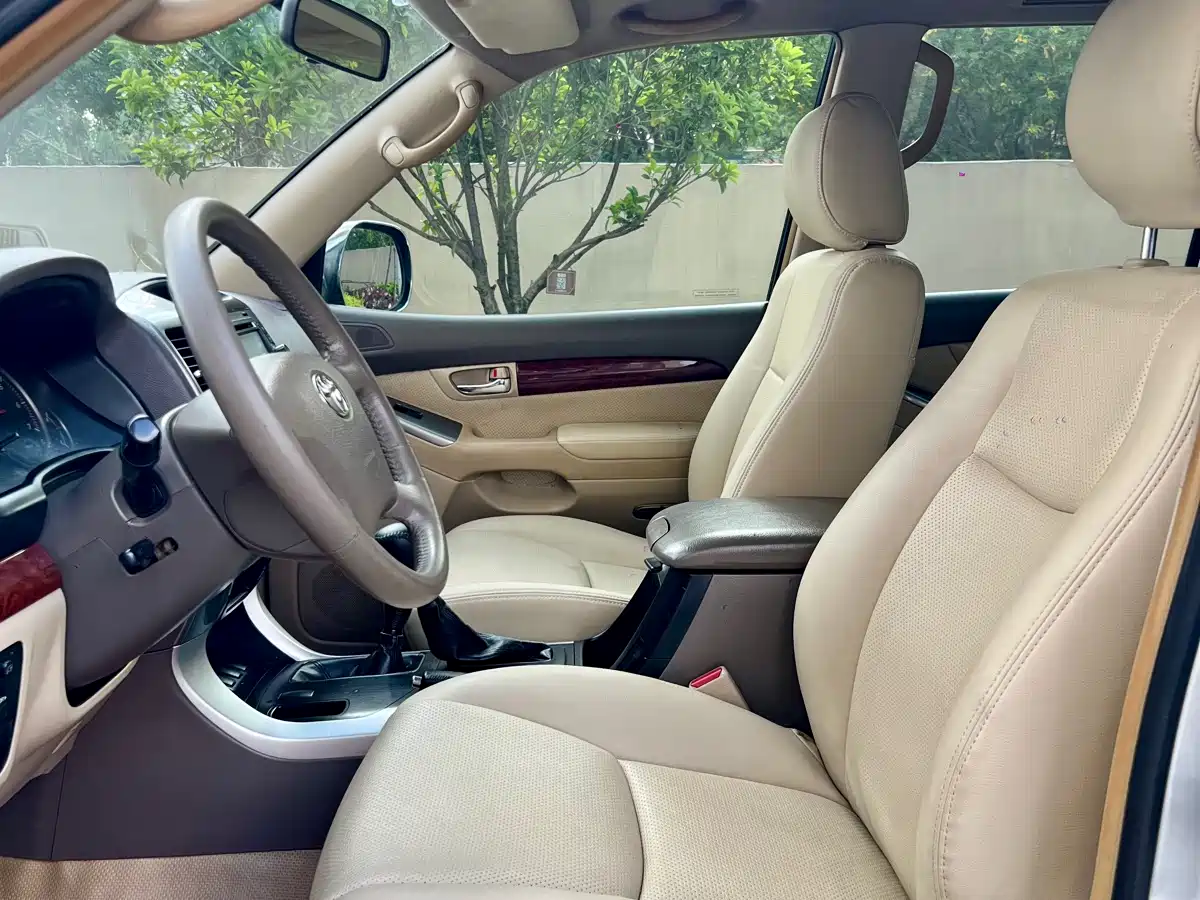Toyota Prado (Import) 2004 GX 2.7 Automatic фото 7