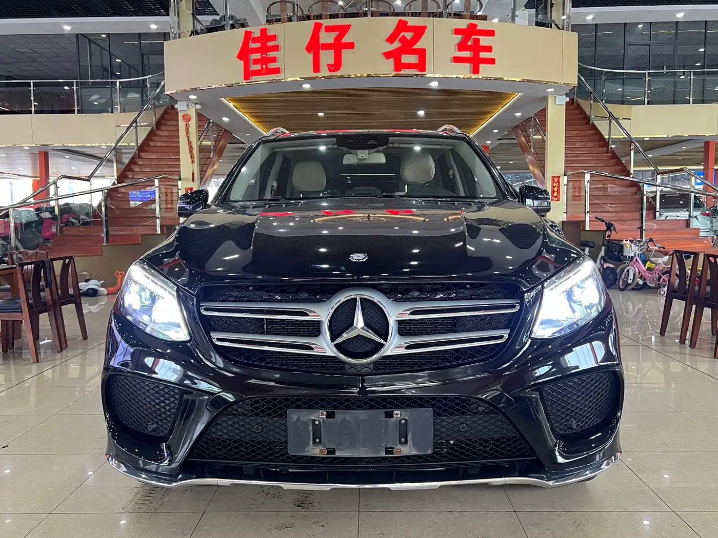 Mercedes-Benz GLE 2016 GLE 320 4MATIC Luxury фото 2