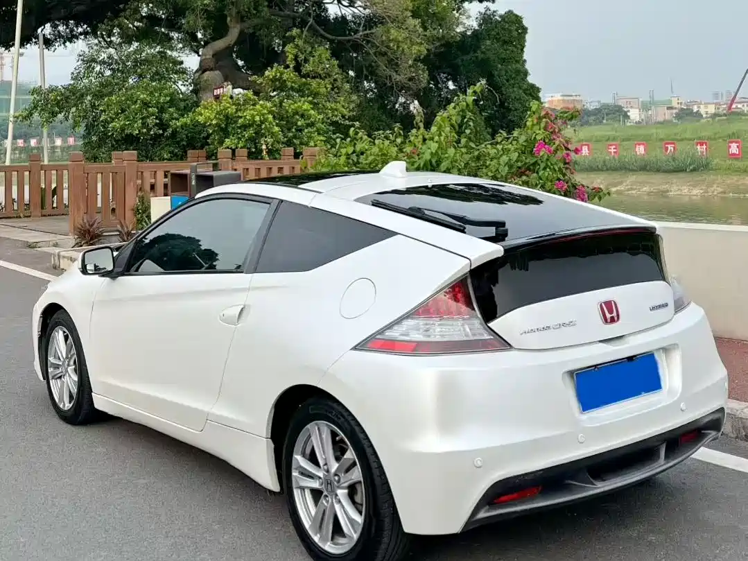 Honda CR-Z 2012 Hybrid фото 7