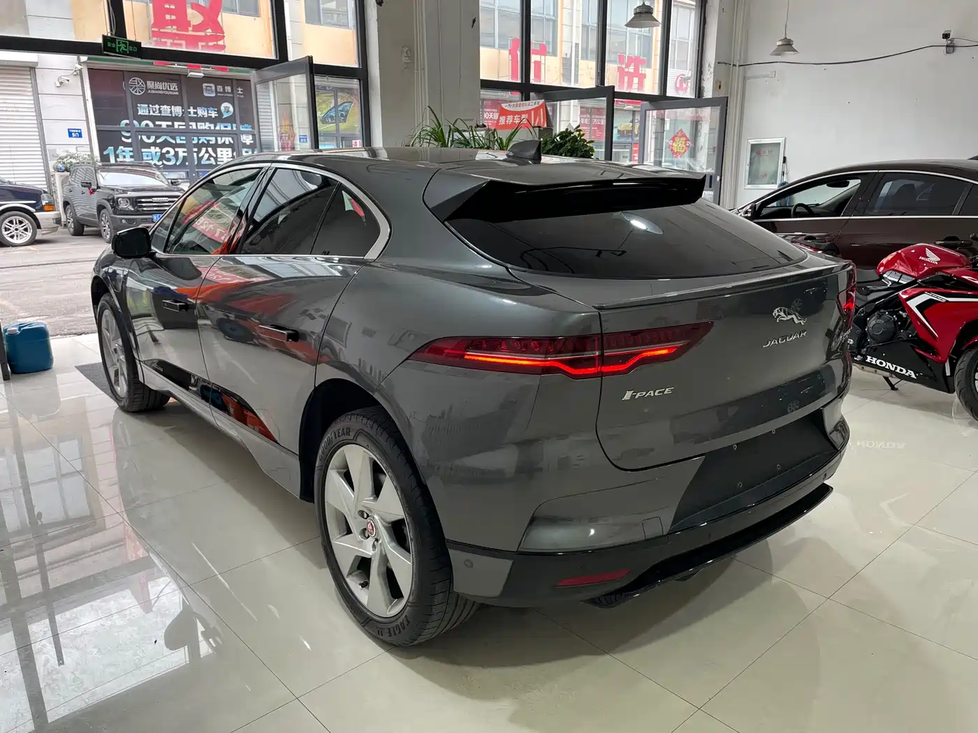 JAGUAR I PACE