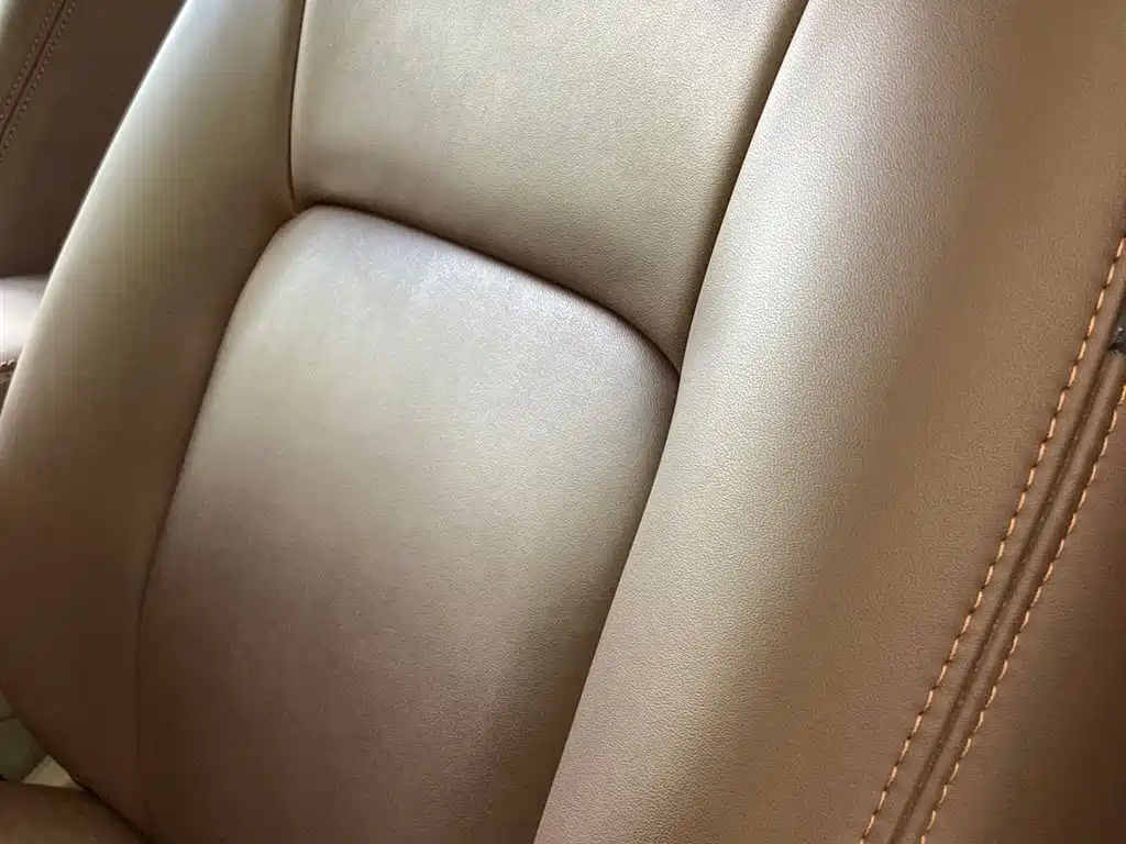 Toyota фото 14