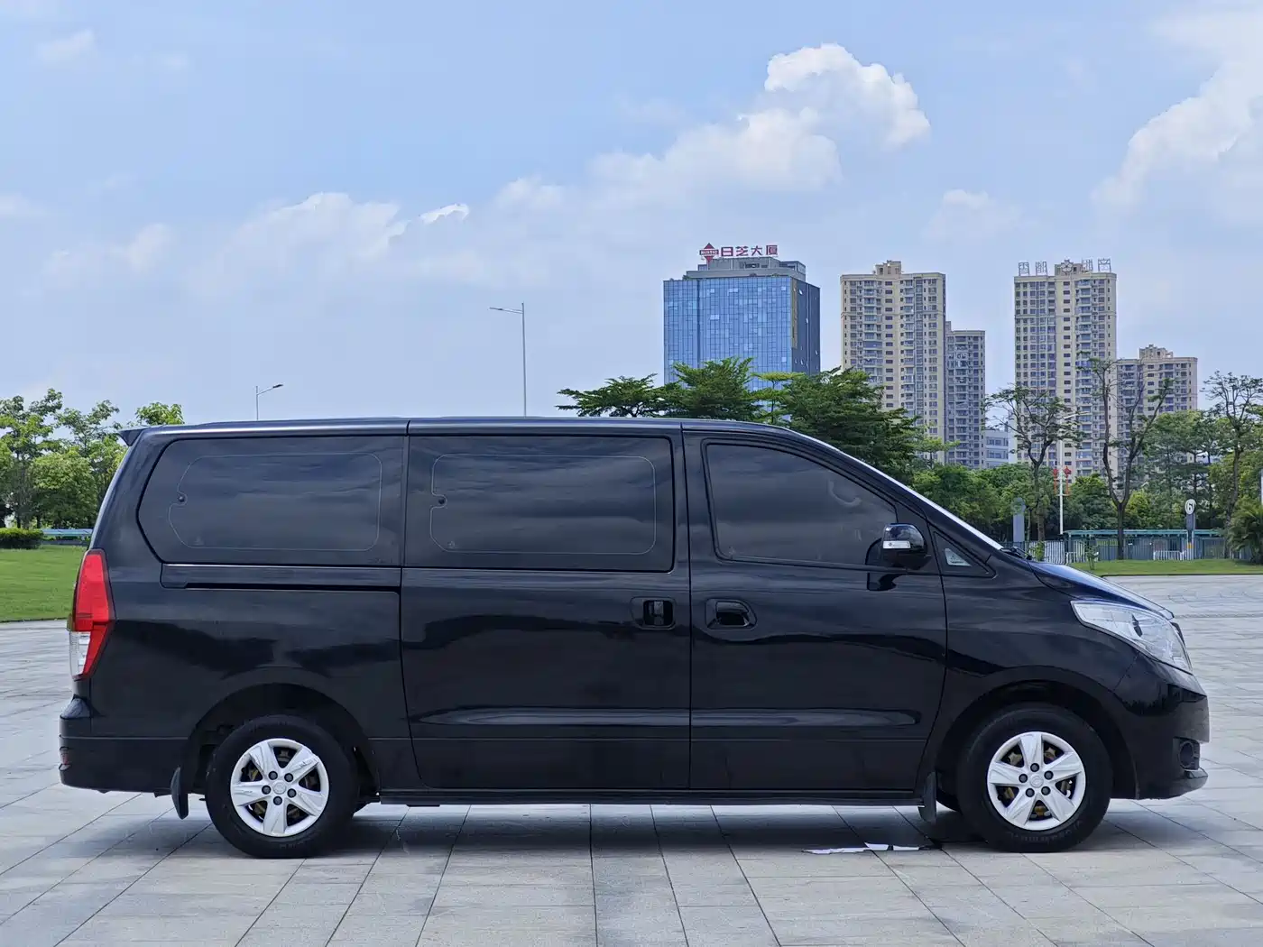 DONGFENG LINGZHI PLUS