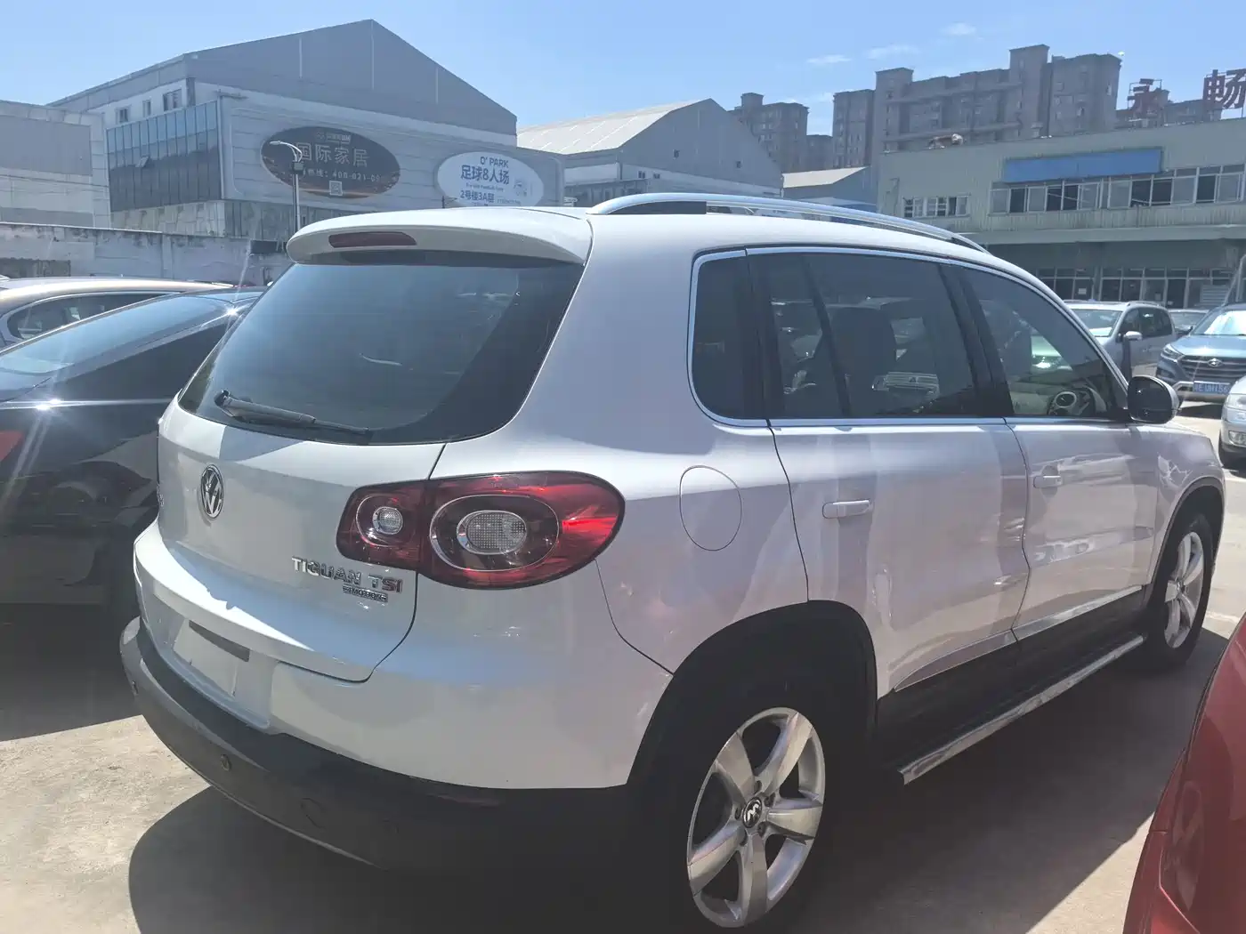 Volkswagen Tiguan 2010 1.8TSI Automatic 2WD Urban фото 17