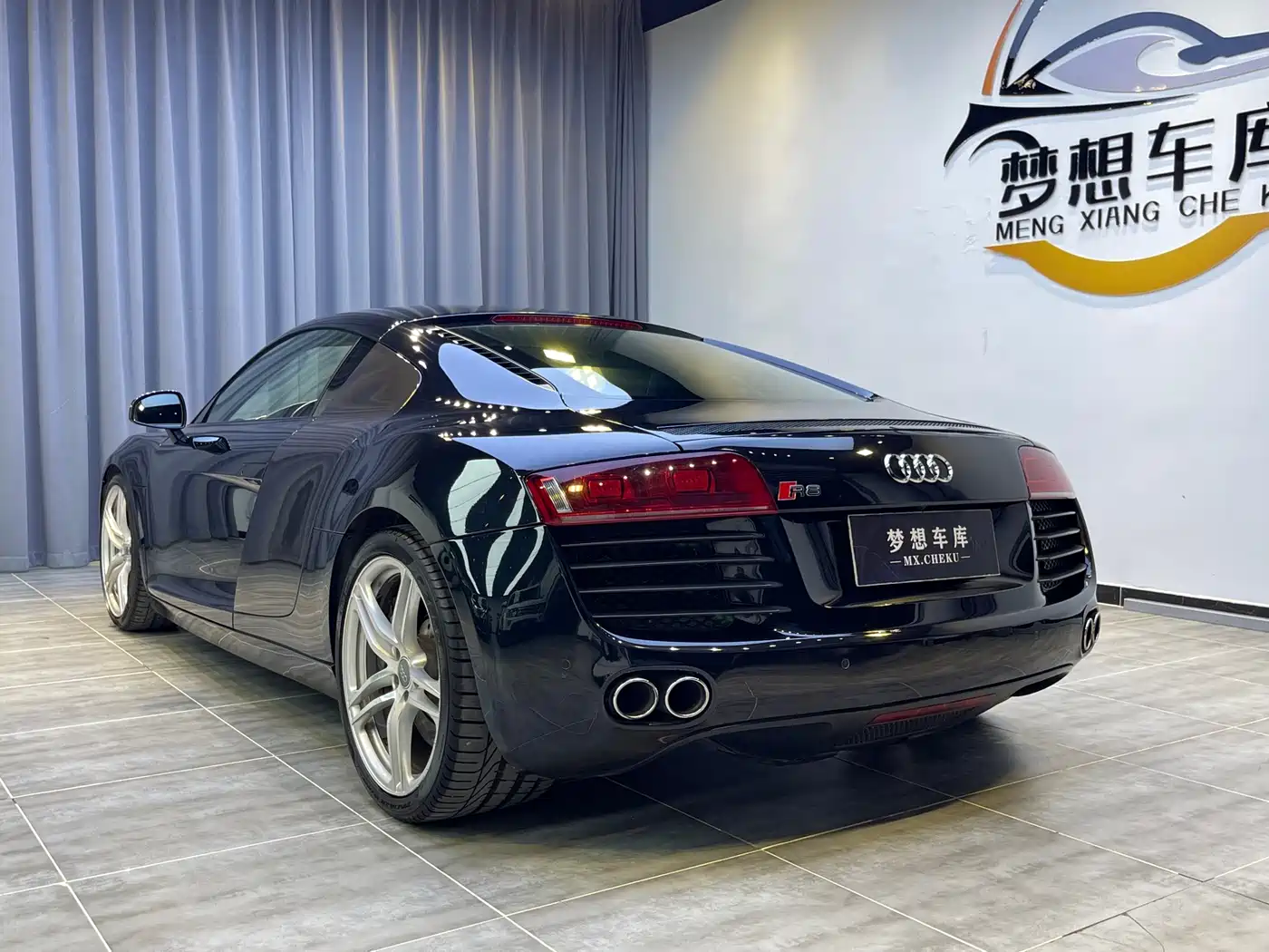 Audi R8 2007 4.2 FSI quattro фото 6
