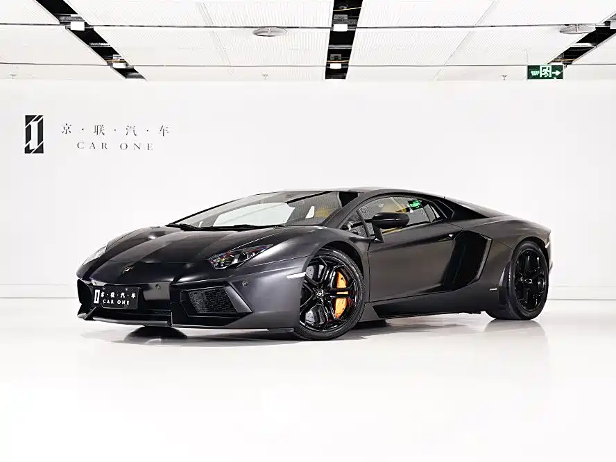 Lamborghini Aventador 2011 LP 700-4