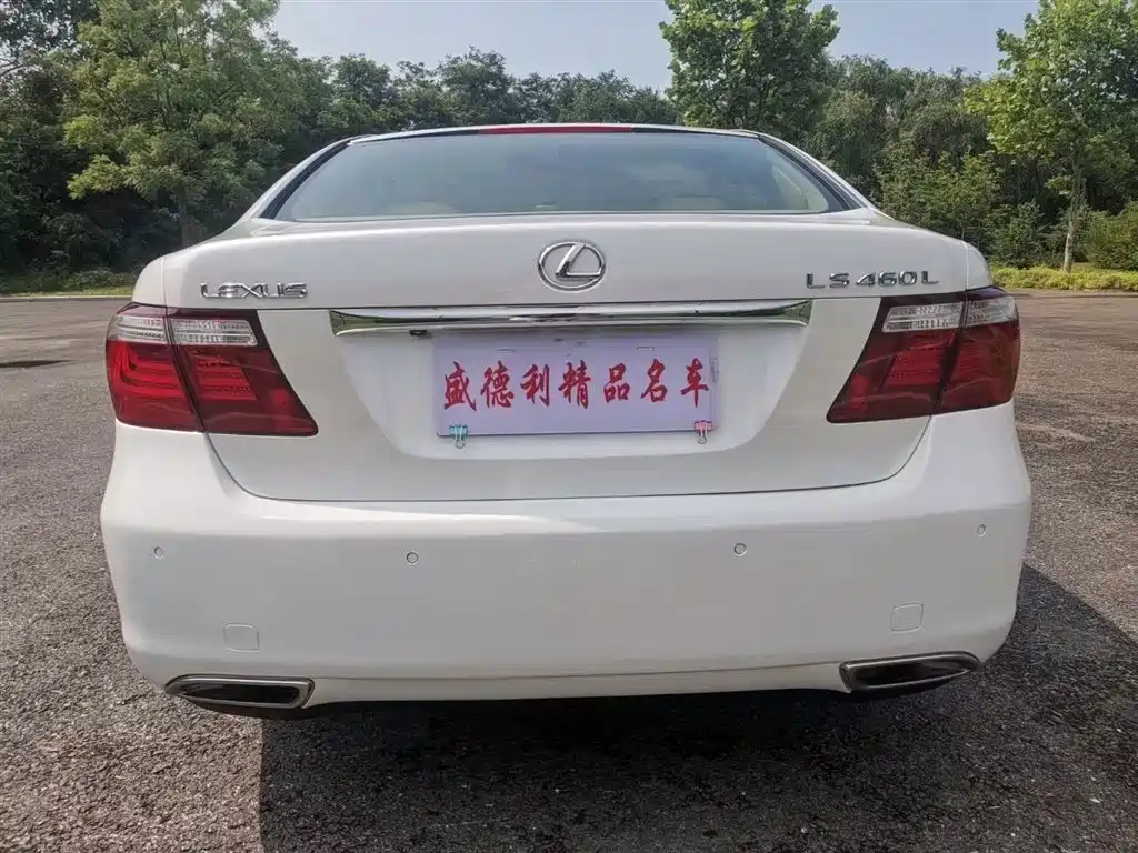 Lexus LS 2006 460L Premium Edition фото 4