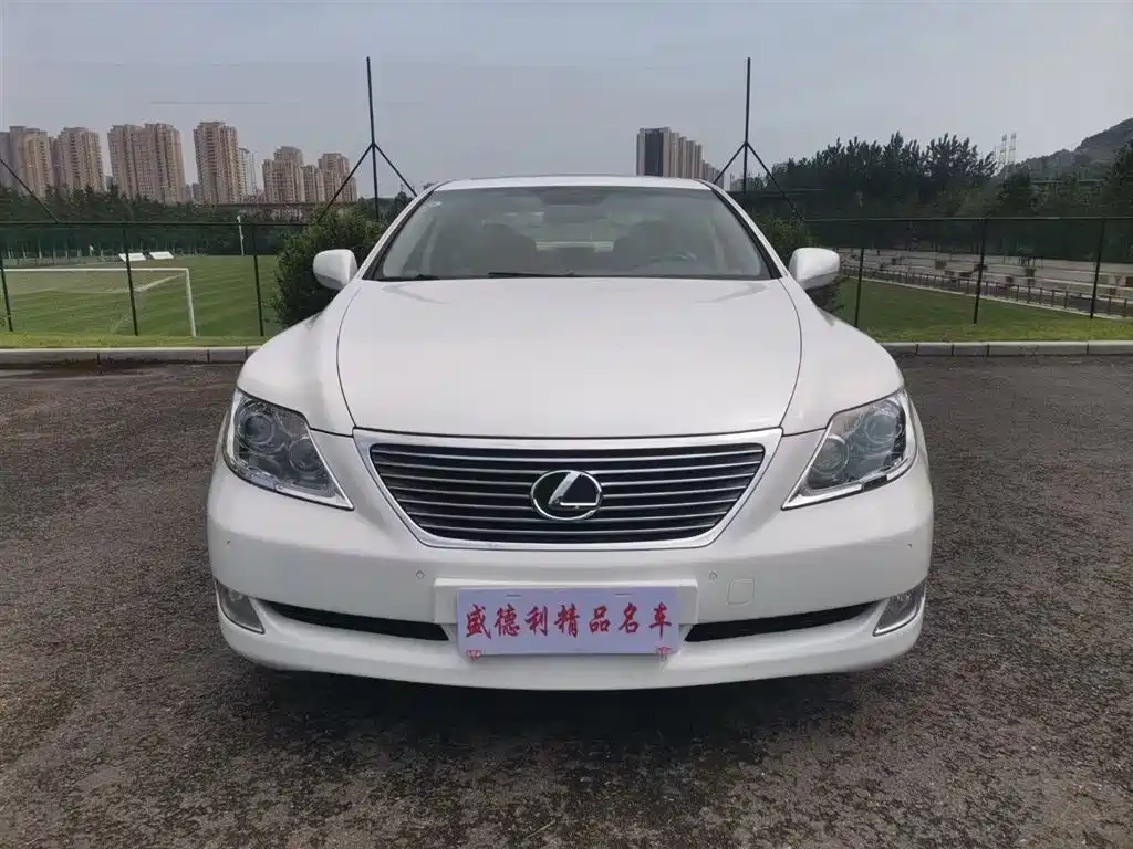 Lexus LS 2006 460L Premium Edition